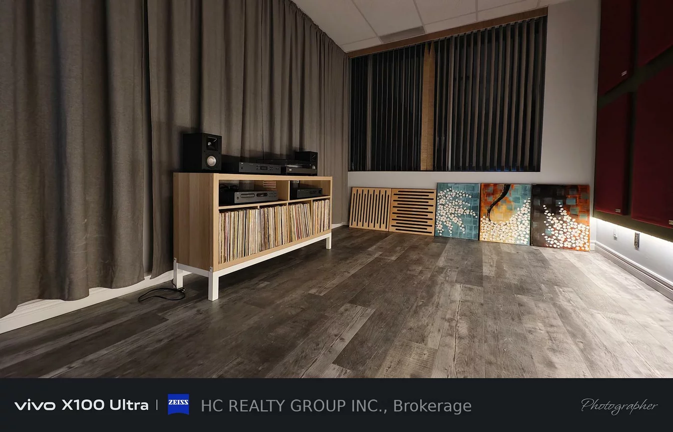 235, Industrial, Aurora Grove, Aurora