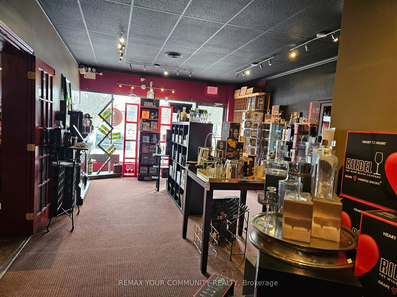 14834, Yonge, Aurora Highlands, Aurora