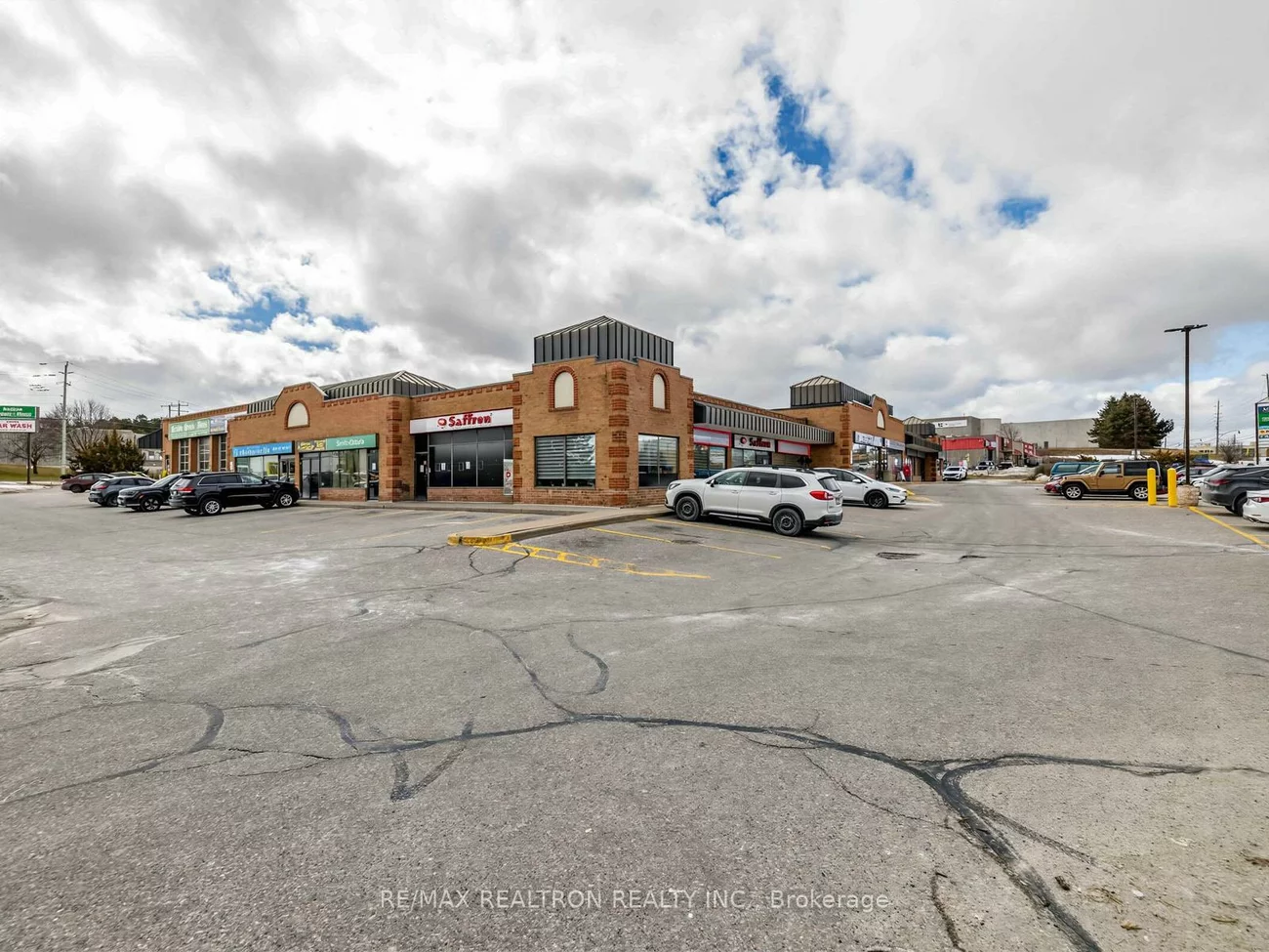 297, Wellington, Bayview Northeast, Aurora