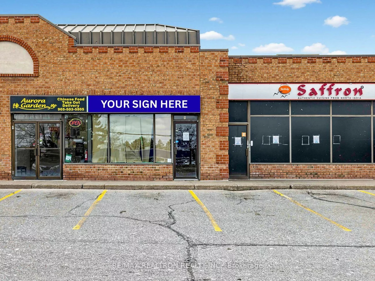 297, Wellington, Bayview Northeast, Aurora