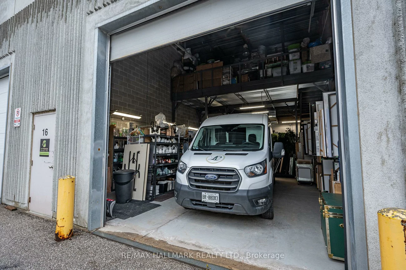 125, Don Hillock, Bayview Southeast, Aurora