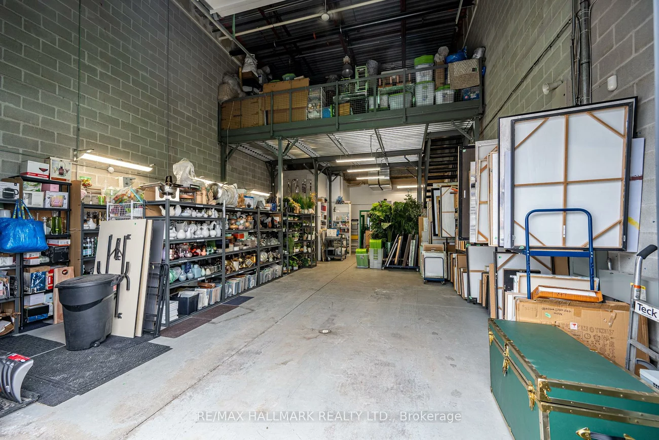 125, Don Hillock, Bayview Southeast, Aurora