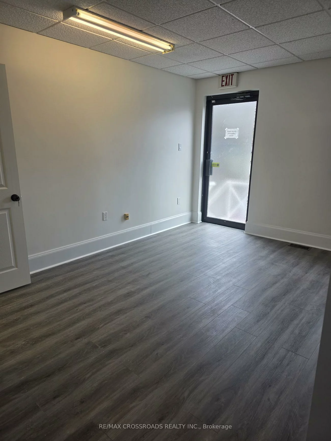 15221, Yonge, Aurora Village, Aurora