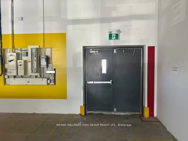 14845, Yonge, Aurora Village, Aurora