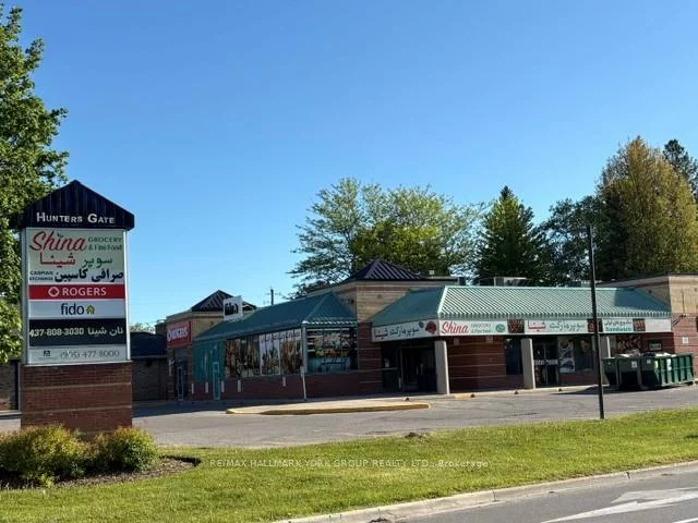 14879, Yonge, Aurora Village, Aurora