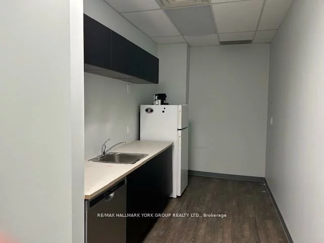 14845, Yonge, Aurora Village, Aurora