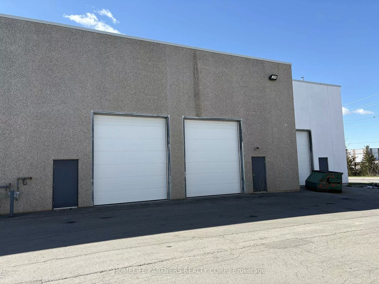 155, Industrial, Aurora Village, Aurora