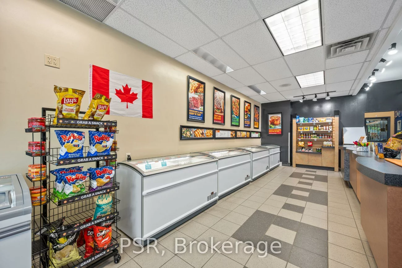 15005, Yonge, Aurora Village, Aurora