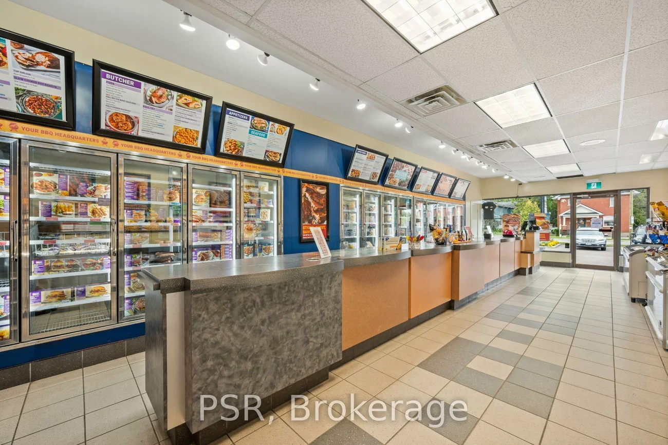 15005, Yonge, Aurora Village, Aurora