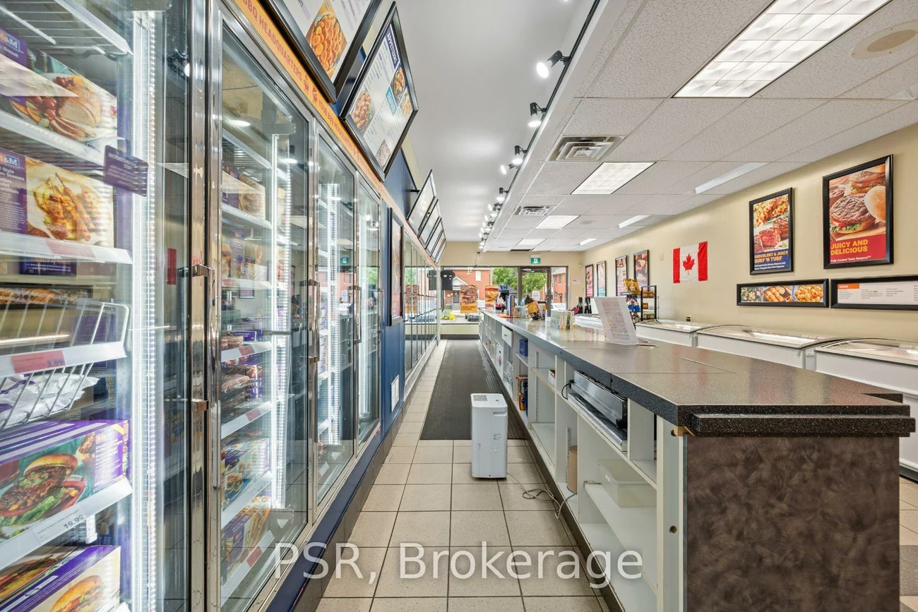 15005, Yonge, Aurora Village, Aurora