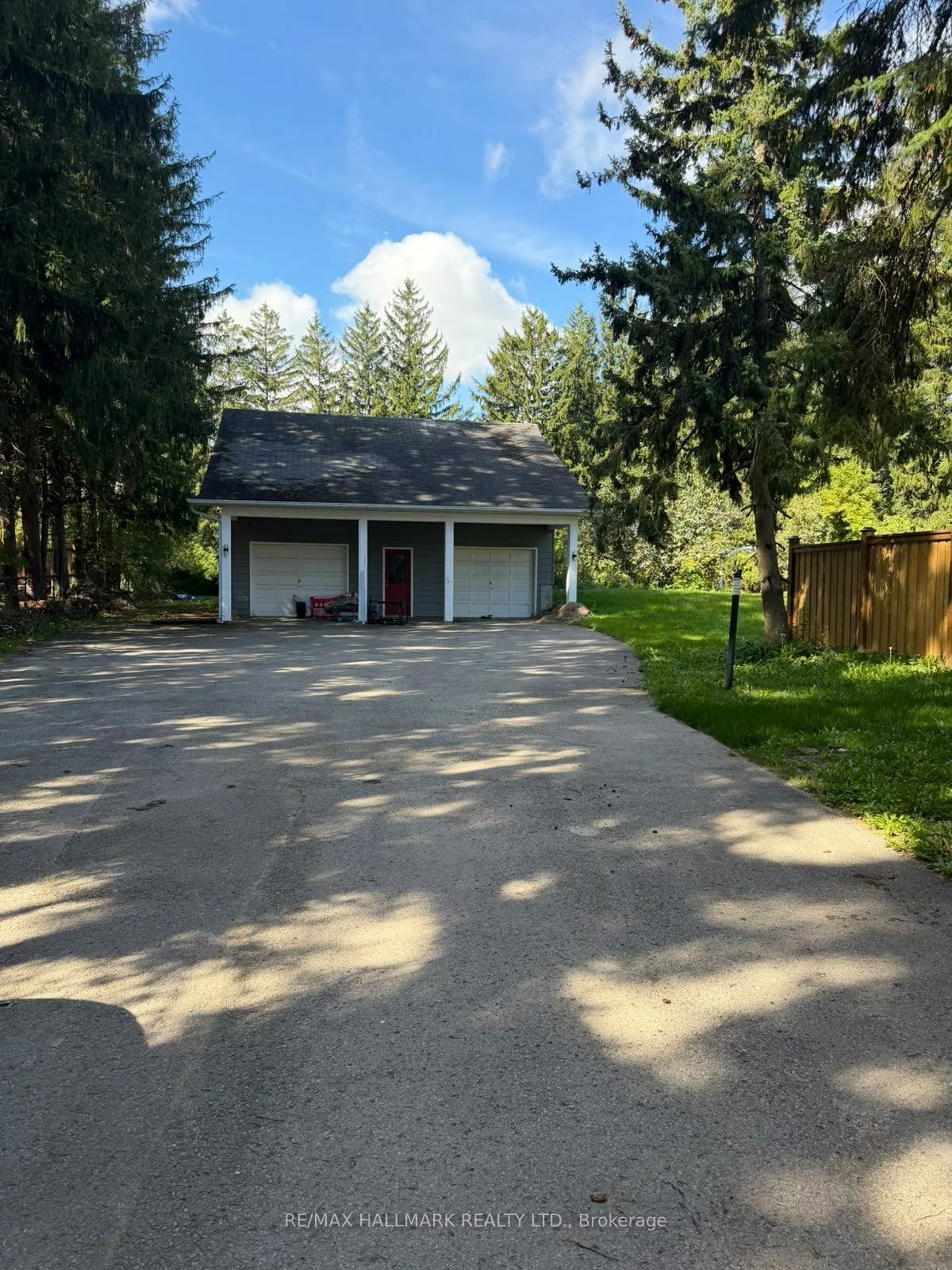 13918, Leslie, Bayview Southeast, Aurora
