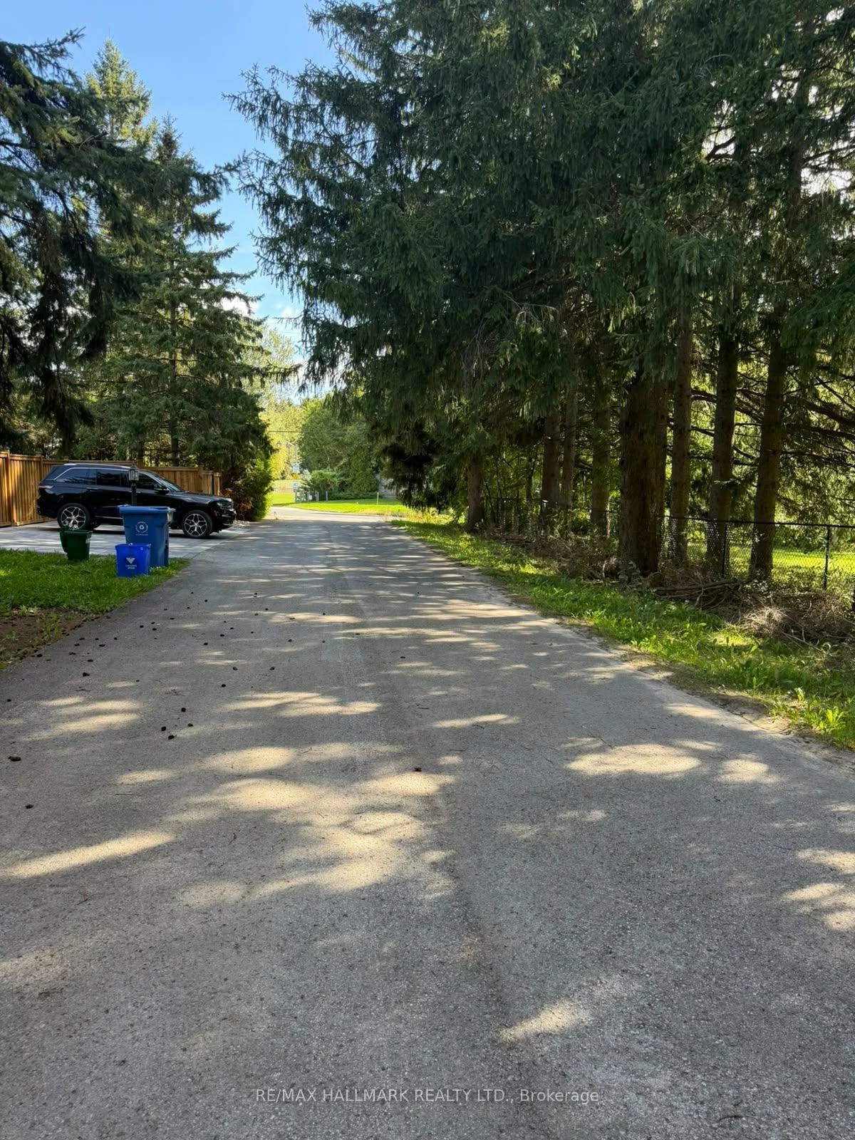 13918, Leslie, Bayview Southeast, Aurora