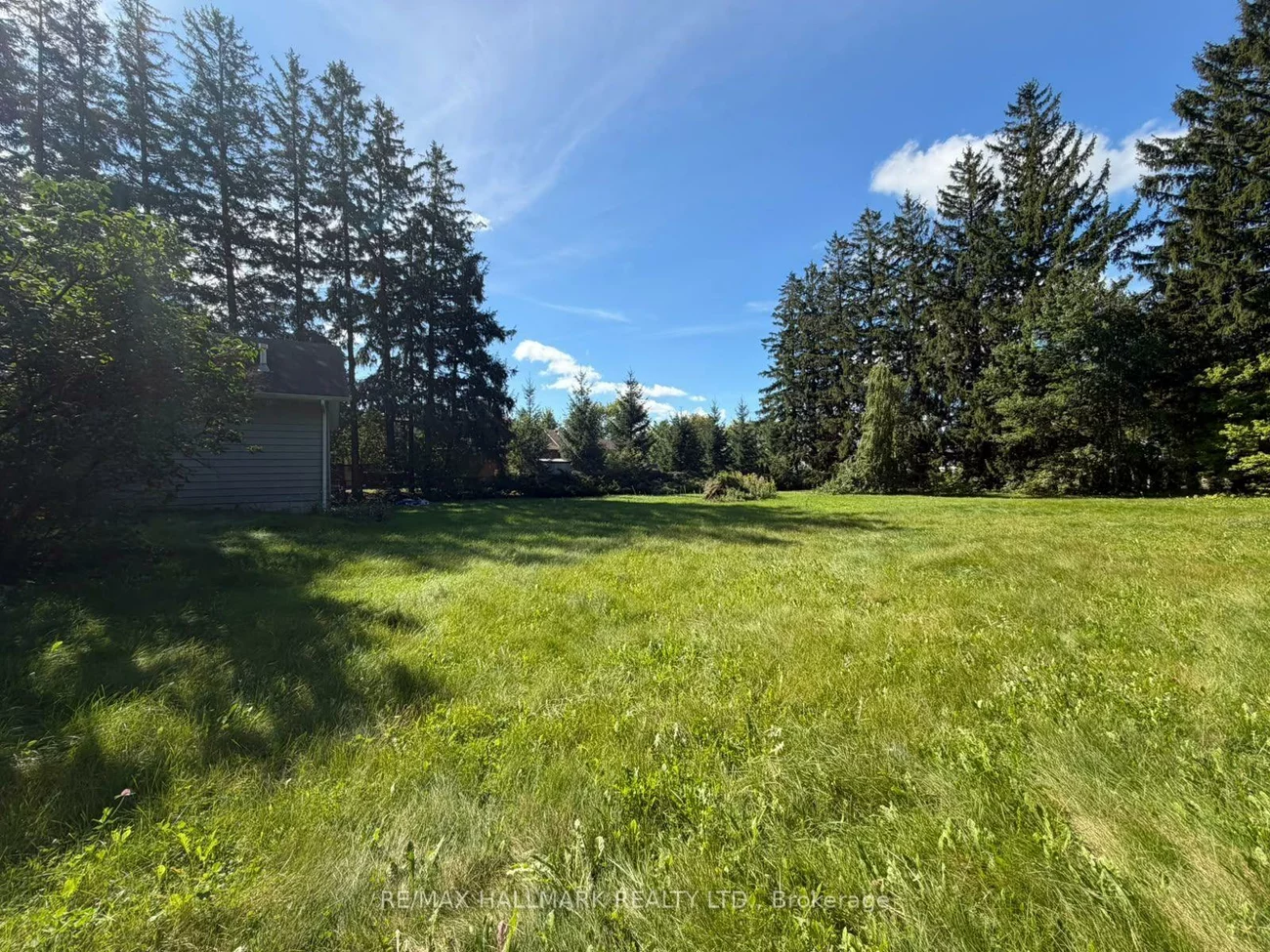 13918, Leslie, Bayview Southeast, Aurora