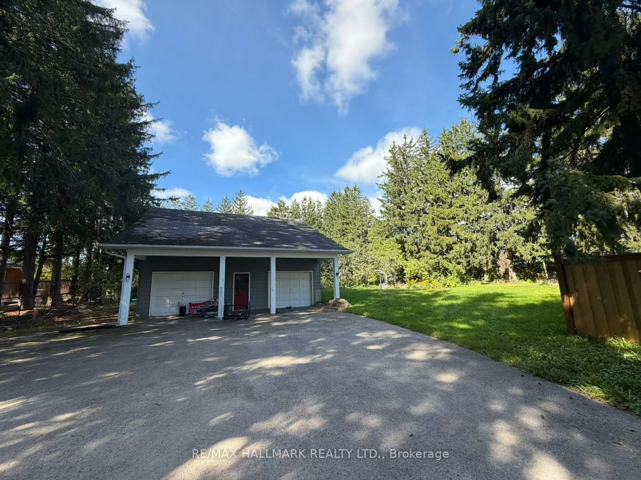 13918, Leslie, Bayview Southeast, Aurora