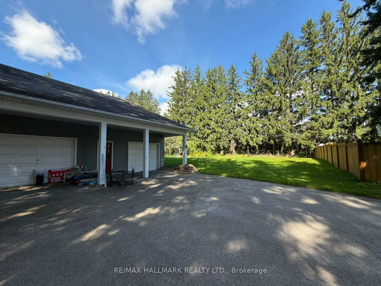 13918, Leslie, Bayview Southeast, Aurora