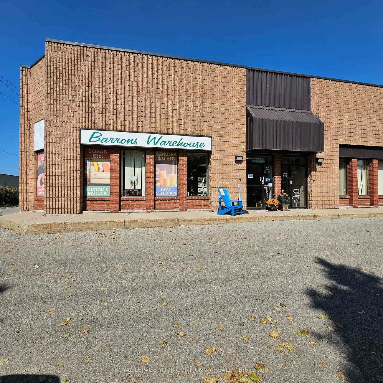 40, Engelhard, Aurora Village, Aurora