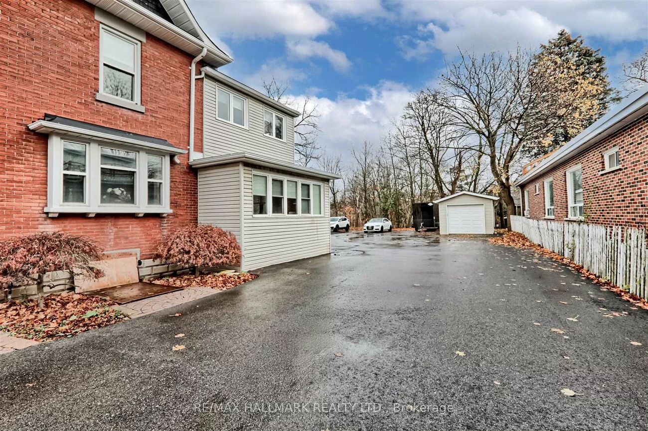 15037, Yonge, Aurora Village, Aurora
