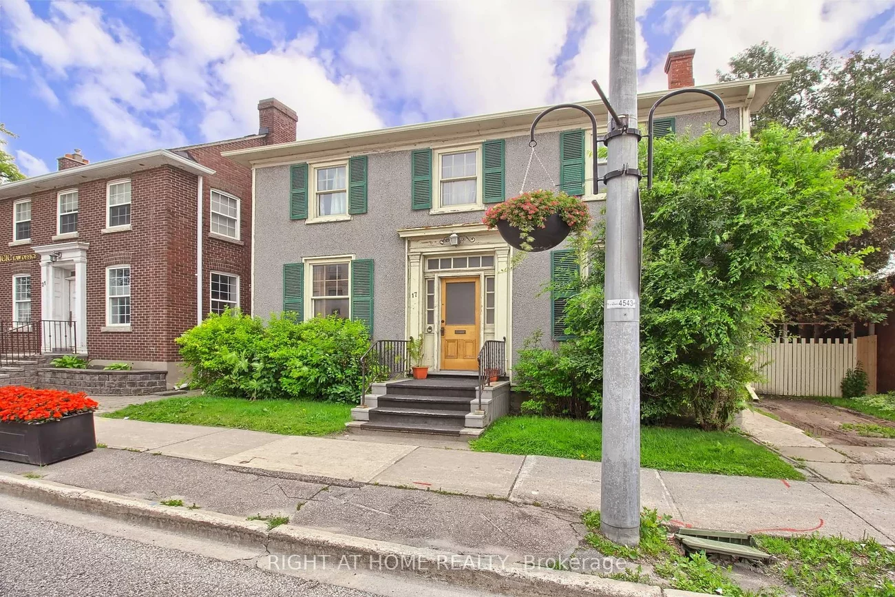 17, Wellington, Aurora Village, Aurora