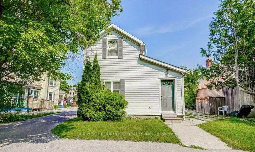 81, Wellington, Aurora Village, Aurora