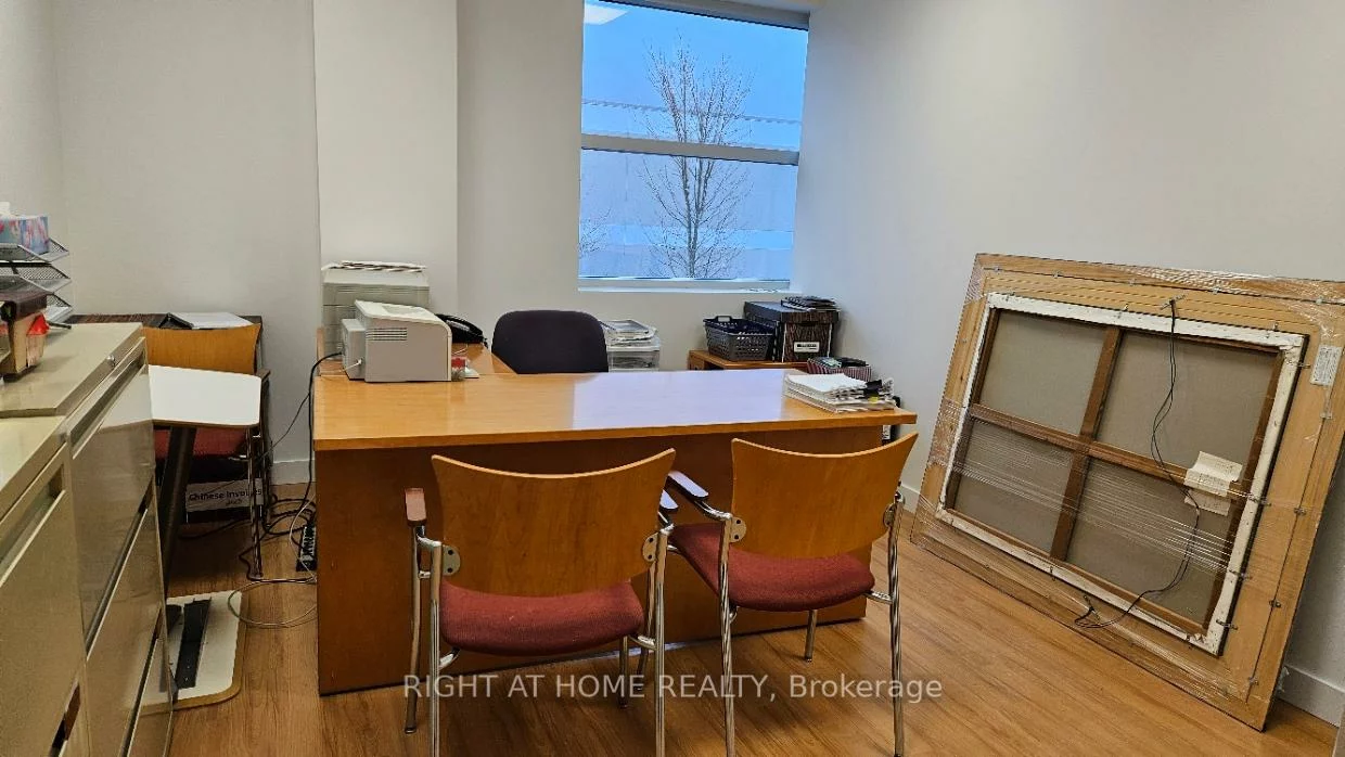 158, Don Hillock, Bayview Southeast, Aurora
