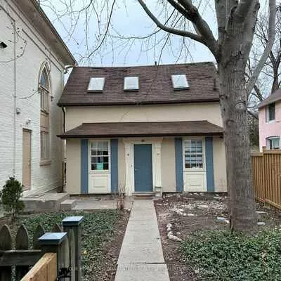 16-18, Mosley, Aurora Village, Aurora