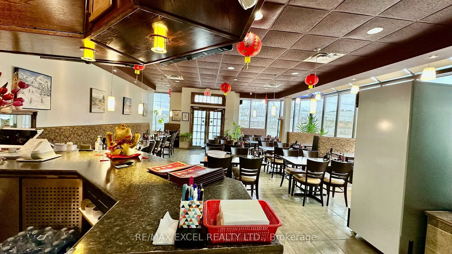 15461, Yonge, Aurora Village, Aurora