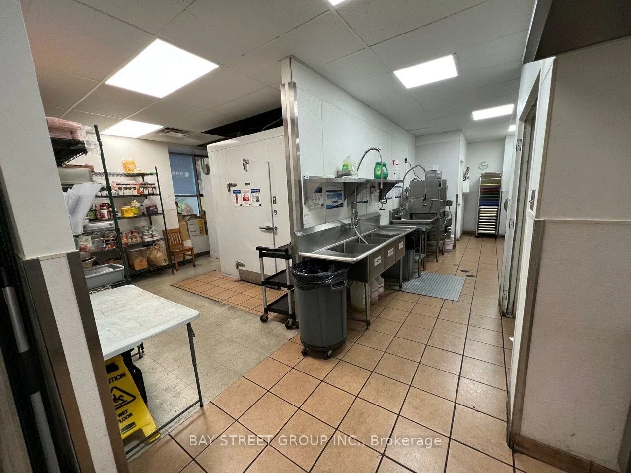 14846, Yonge, Aurora Highlands, Aurora