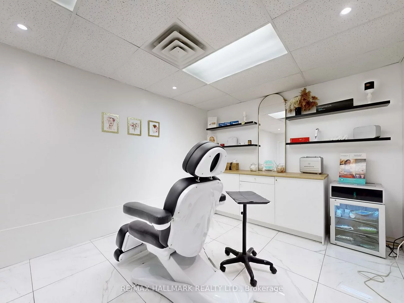 15187, Yonge, Aurora Village, Aurora