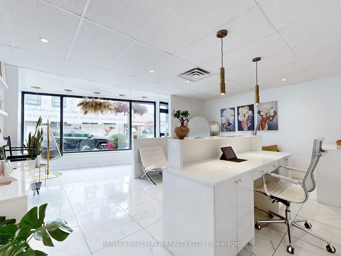 15187, Yonge, Aurora Village, Aurora
