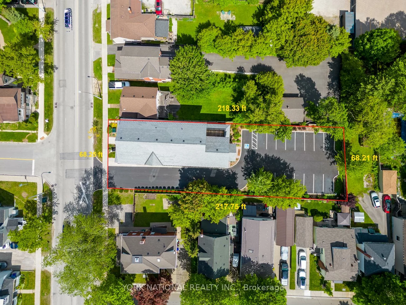95, Wellington, Aurora Village, Aurora
