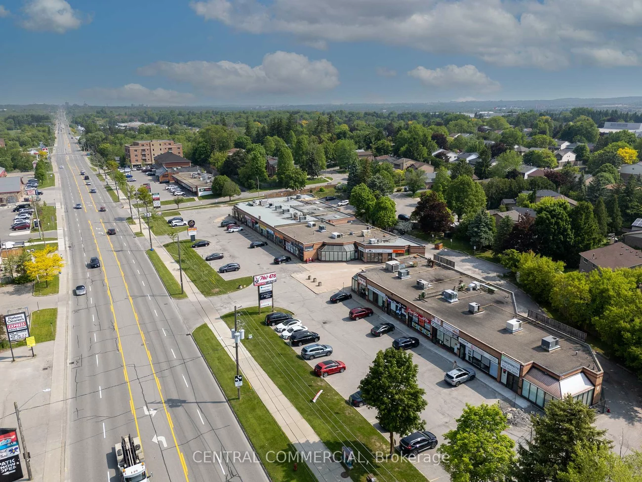 15461, YONGE, Aurora Village, Aurora
