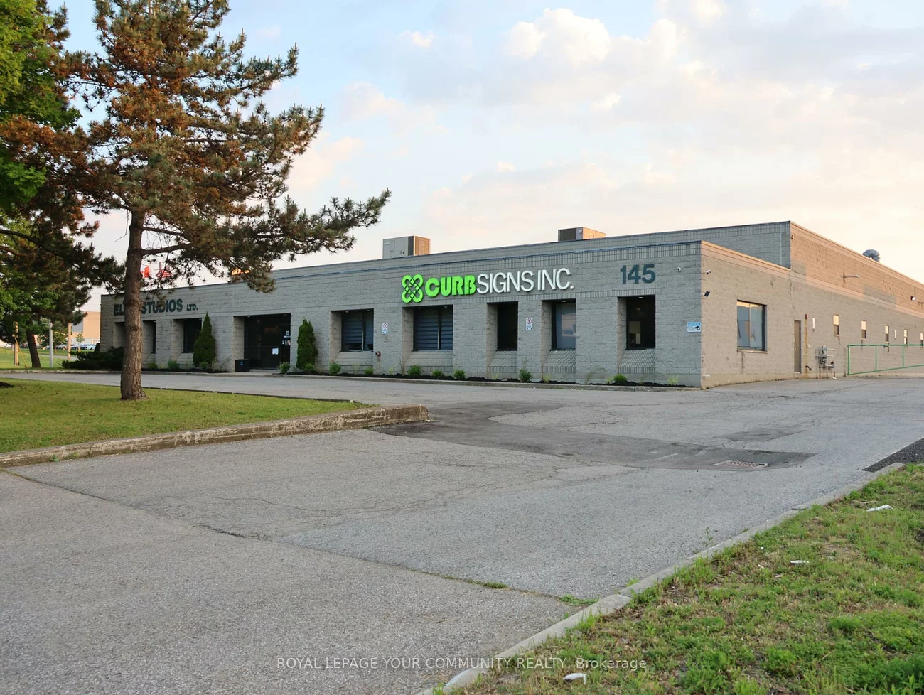 145, Engelhard, Aurora Grove, Aurora