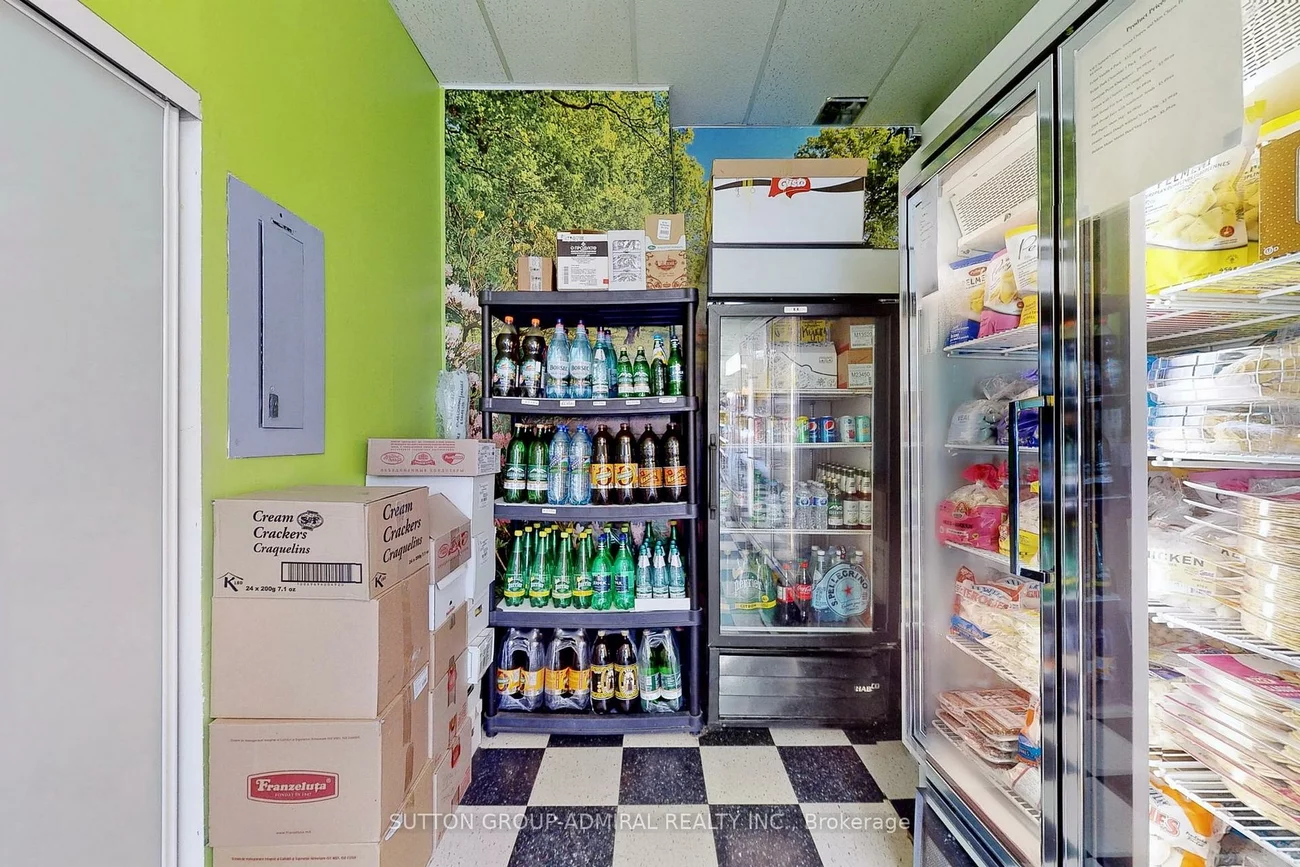 15408, Yonge, Aurora Heights, Aurora