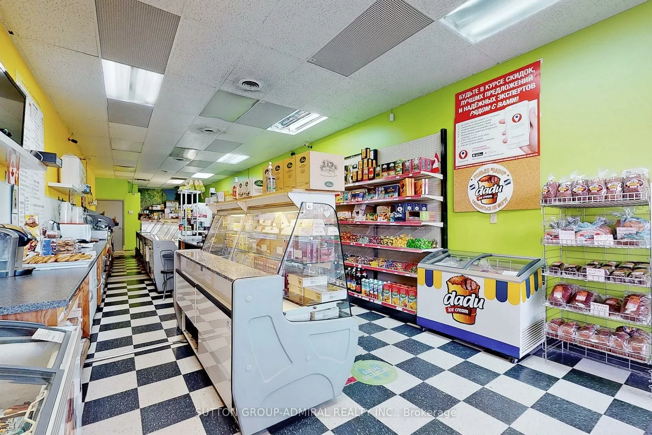 15408, Yonge, Aurora Heights, Aurora
