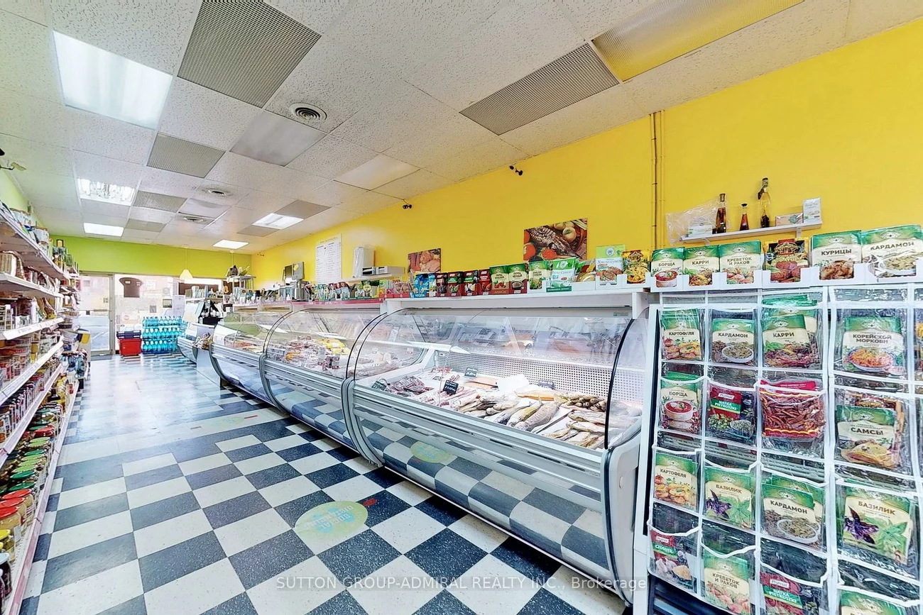15408, Yonge, Aurora Heights, Aurora