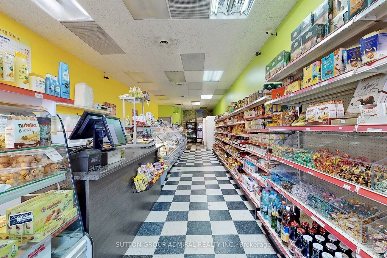 15408, Yonge, Aurora Heights, Aurora