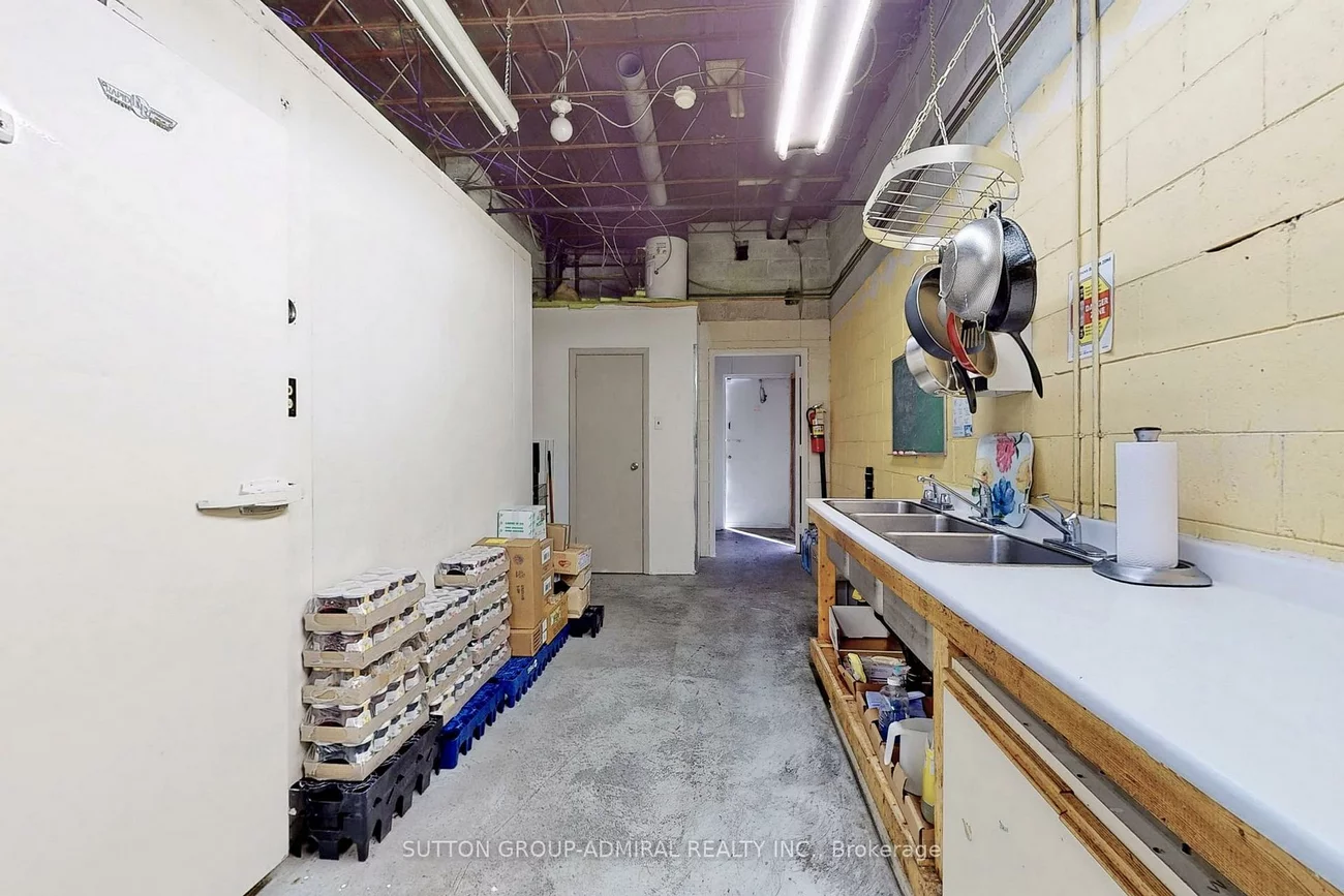 15408, Yonge, Aurora Heights, Aurora