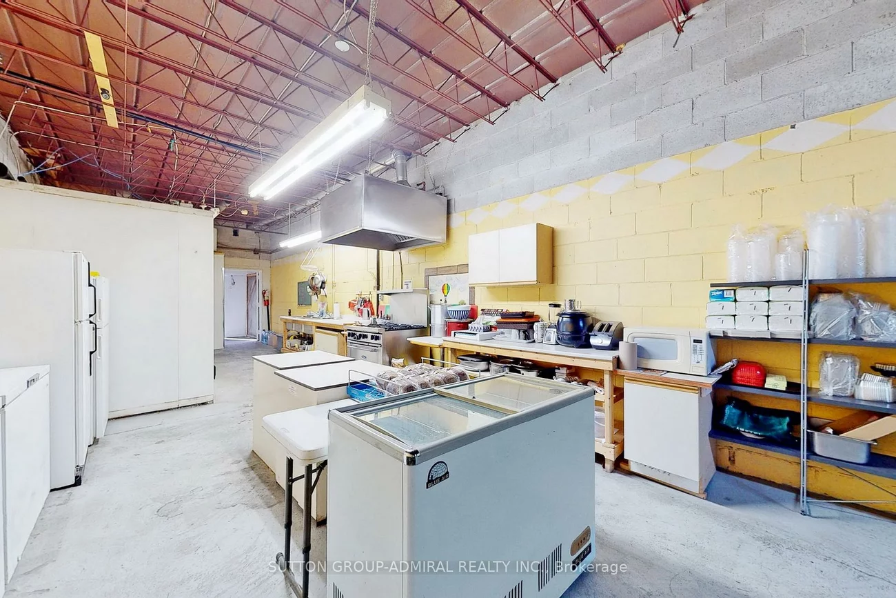 15408, Yonge, Aurora Heights, Aurora