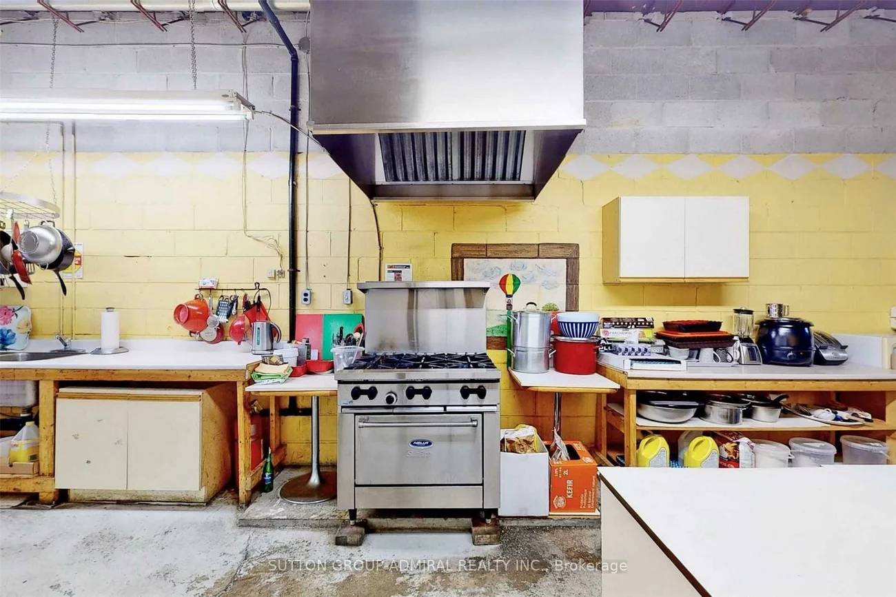 15408, Yonge, Aurora Heights, Aurora