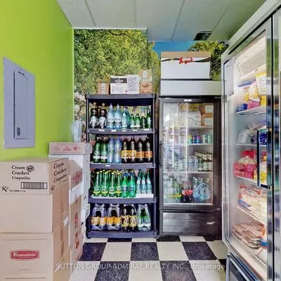 15408, Yonge, Aurora Heights, Aurora