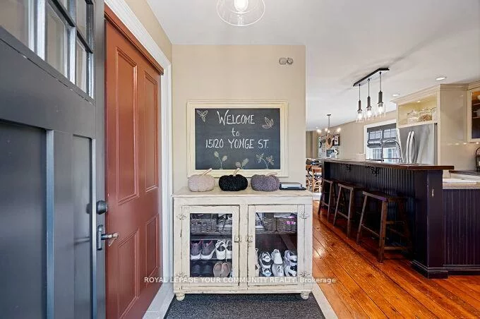 15120, Yonge, Aurora Village, Aurora