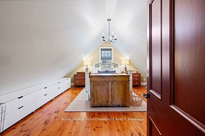 15120, Yonge, Aurora Village, Aurora