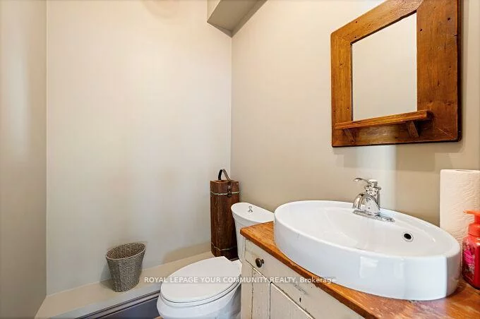 15120, Yonge, Aurora Village, Aurora