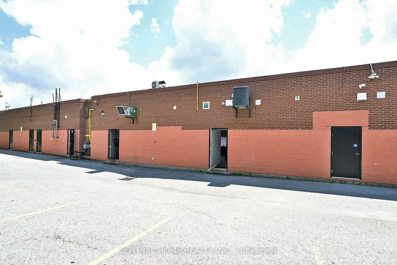 14834, Yonge, Aurora Highlands, Aurora