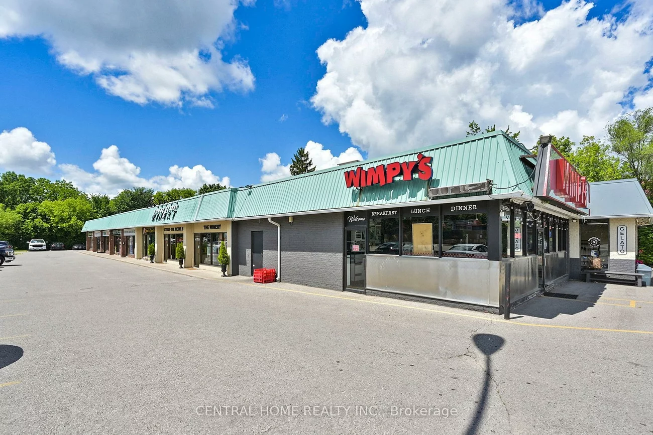 14834, Yonge, Aurora Highlands, Aurora