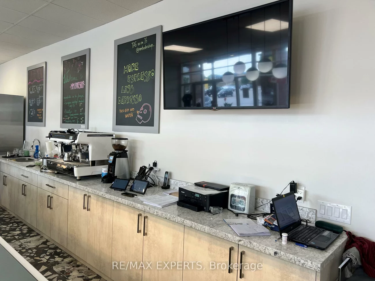 14800, Yonge, Aurora Highlands, Aurora