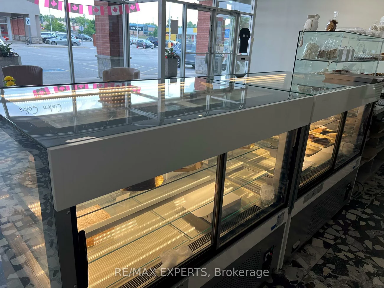 14800, Yonge, Aurora Highlands, Aurora