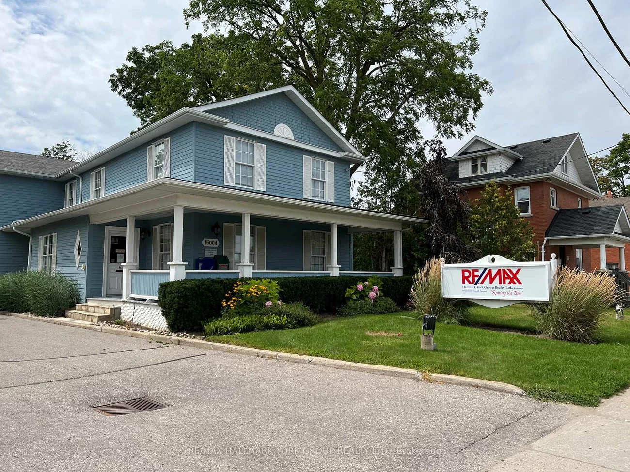 15004, Yonge, Aurora Village, Aurora