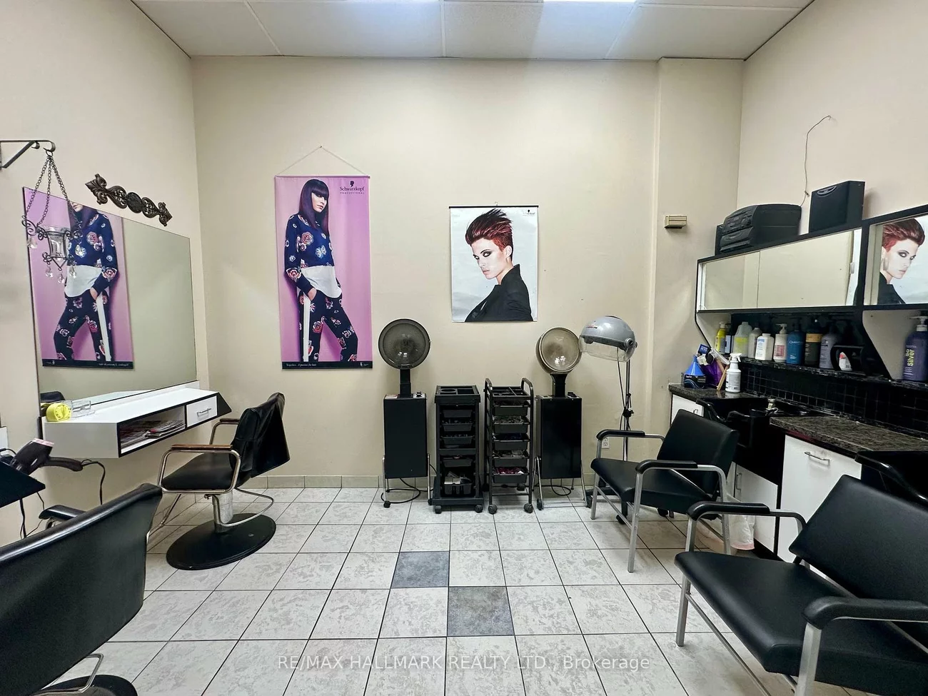 15461, Yonge, Aurora Village, Aurora