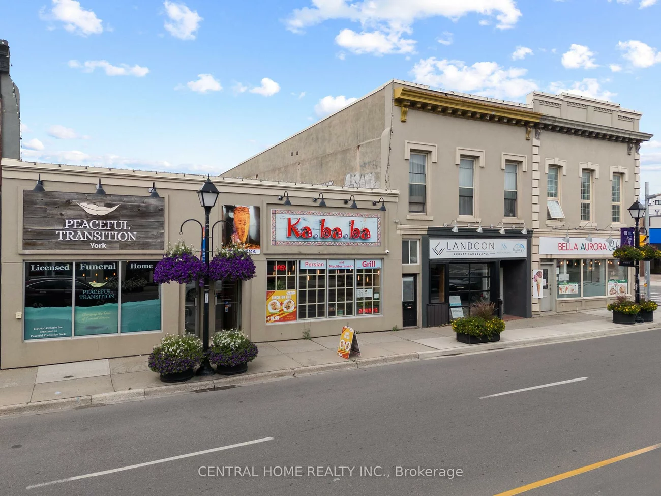 15236, Yonge, Aurora Village, Aurora